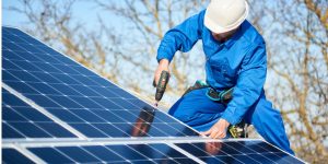 Installation Maintenance Panneaux Solaires Photovoltaïques à Saint-Martin-de-Lansuscle